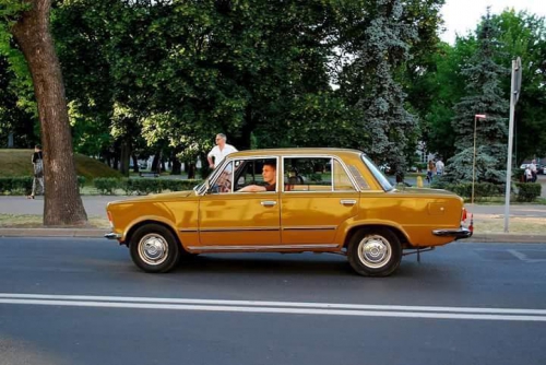 FSO Fiat 125p sedan
