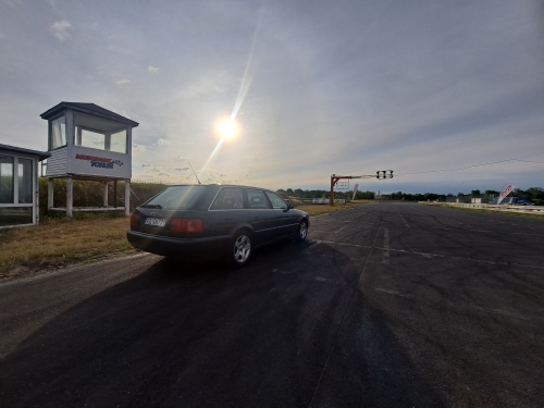 Audi A6(Avant 4A, C4) estate/combi