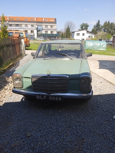Mercedes Klasa E (W115)