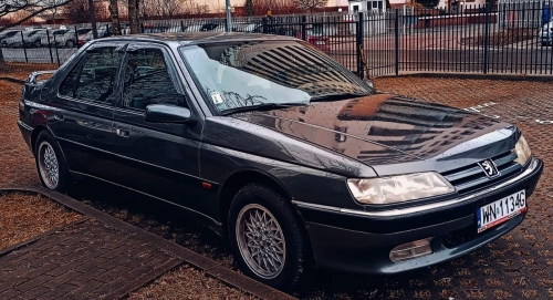 Peugeot 605 (6B) sedan