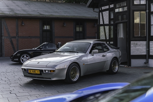 Porsche 944 coupe