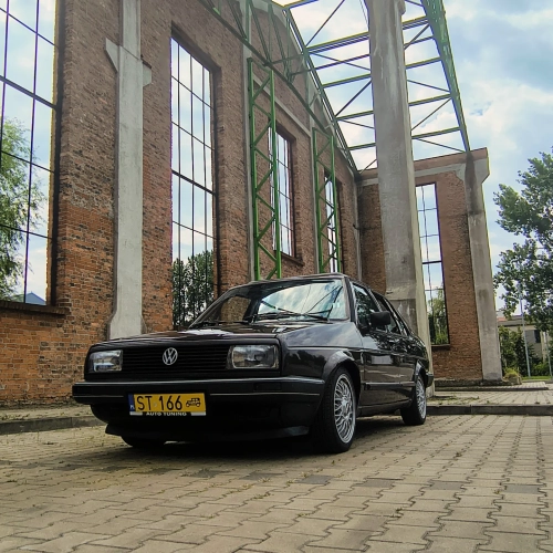 Volkswagen Jetta (II) sedan