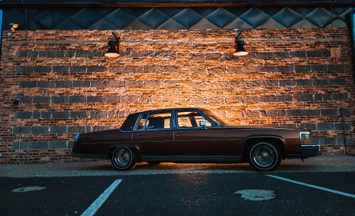 Cadillac Fleetwood Brougham D'elegance 